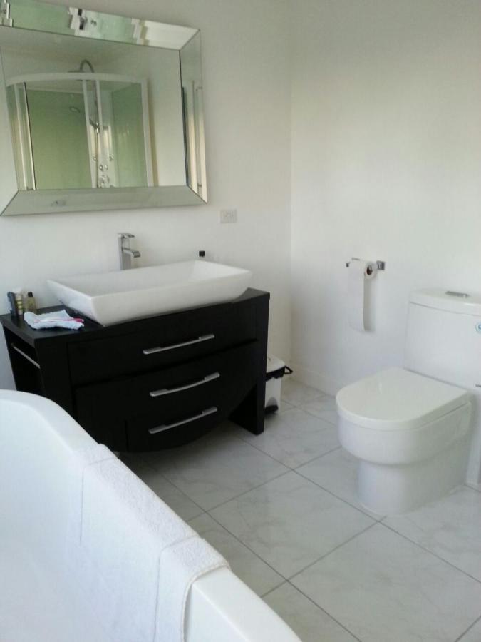 Townhouse By The Bay, Little Bay Country Club ,Negril Villa Orange Bay Eksteriør billede