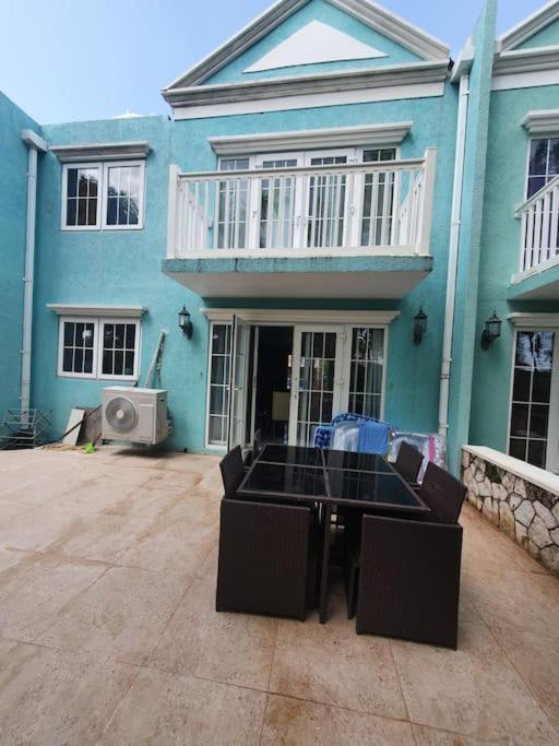 Townhouse By The Bay, Little Bay Country Club ,Negril Villa Orange Bay Eksteriør billede