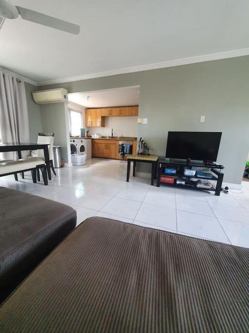 Townhouse By The Bay, Little Bay Country Club ,Negril Villa Orange Bay Eksteriør billede
